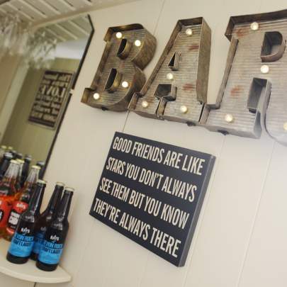 The Cleveland Bed and Breakfast, Torquay, Devon, UK, licenced bar